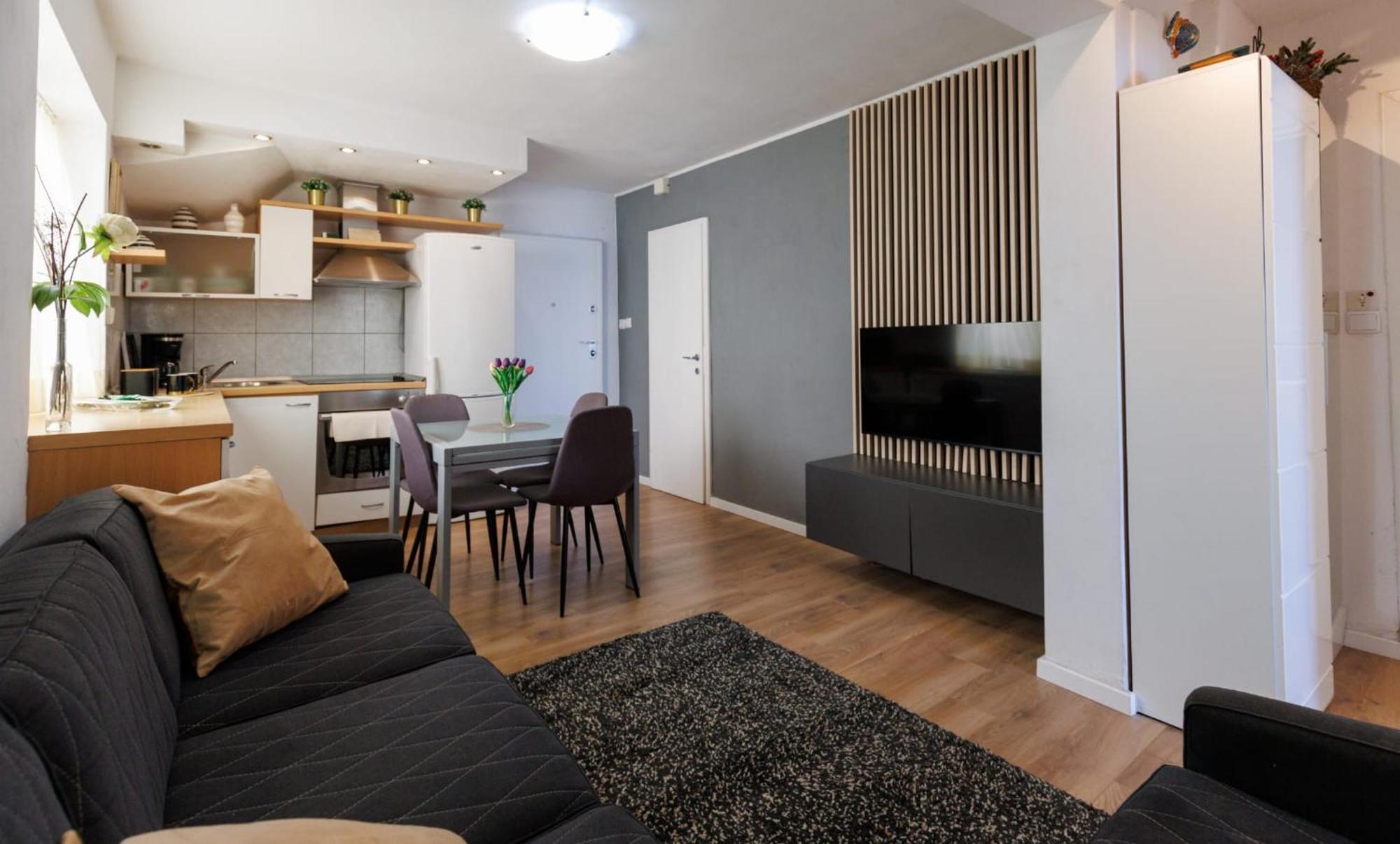 Apartment Banjo Polo Split Eksteriør bilde