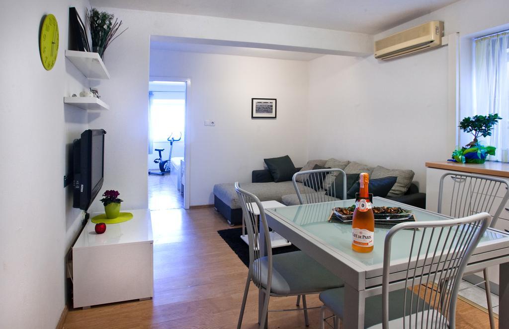 Apartment Banjo Polo Split Eksteriør bilde